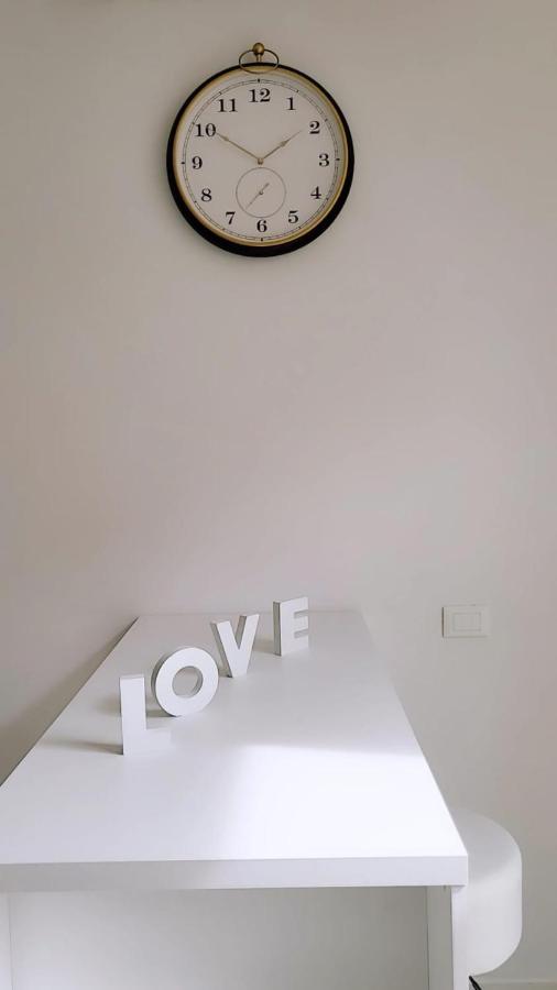 ᗰiki ᕼouտᗴ 2 Lägenhet Florens Exteriör bild